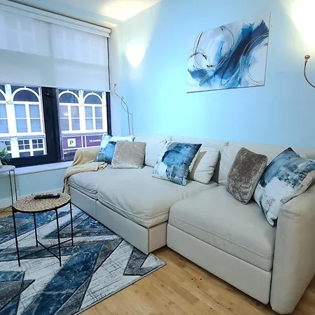 Impressive Apartment At Leeds City Centre Exterior photo